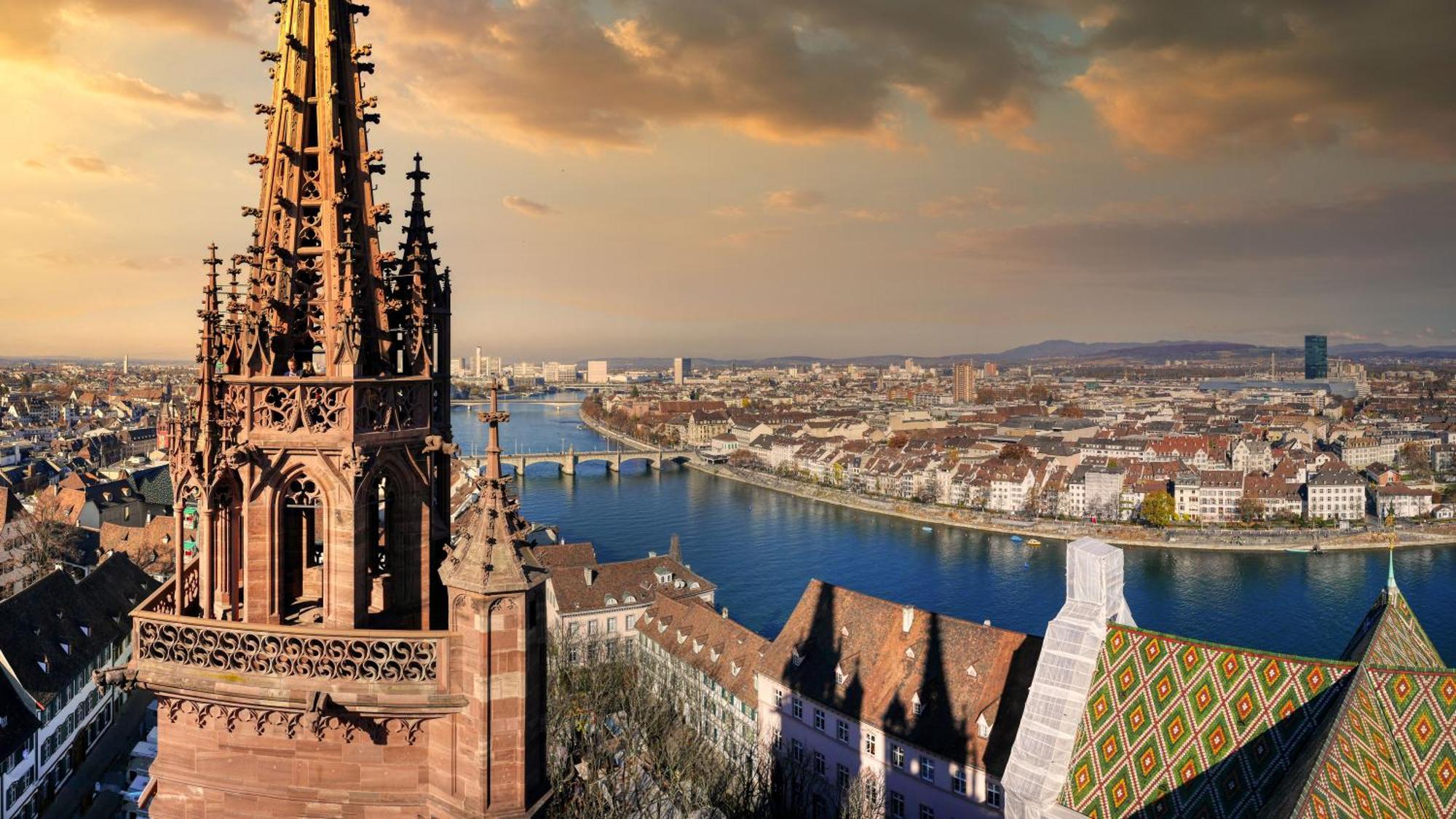 City Center Rooftop Balcony-Studio At Town Hall Basel Exterior foto